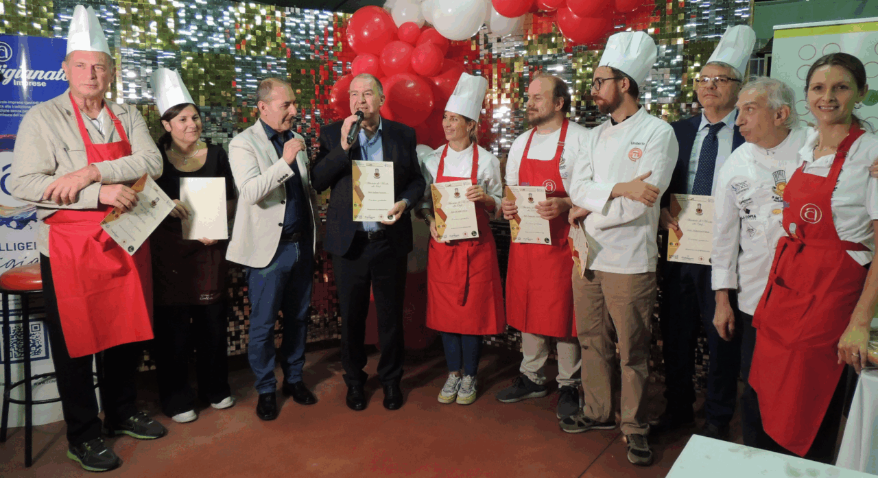 Quasi 600 persone a cena per la solidarietà di Stelle e padelle a Borgomanero