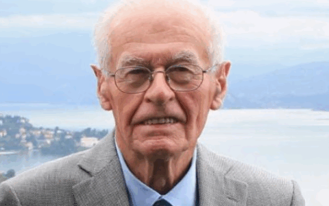 Paruzzaro in lutto per lo storico chef degli hotel: Carlo Costa aveva 91 anni
