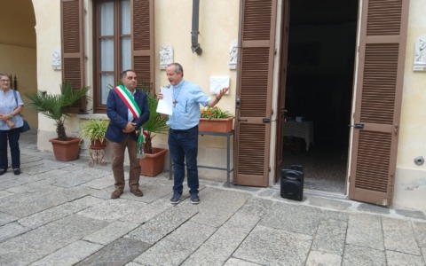 Castelletto: l’archivio parrocchiale è stato dedicato a Stefano Della Sala
