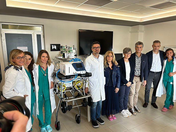 Dall’associazione “Andrea Valentini” un dono prezioso per la terapia intensiva neonatale di Novara