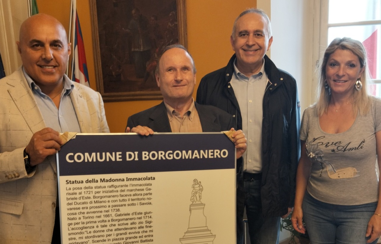Borgomanero e Invorio ricevono i pannelli tattili multimediali
