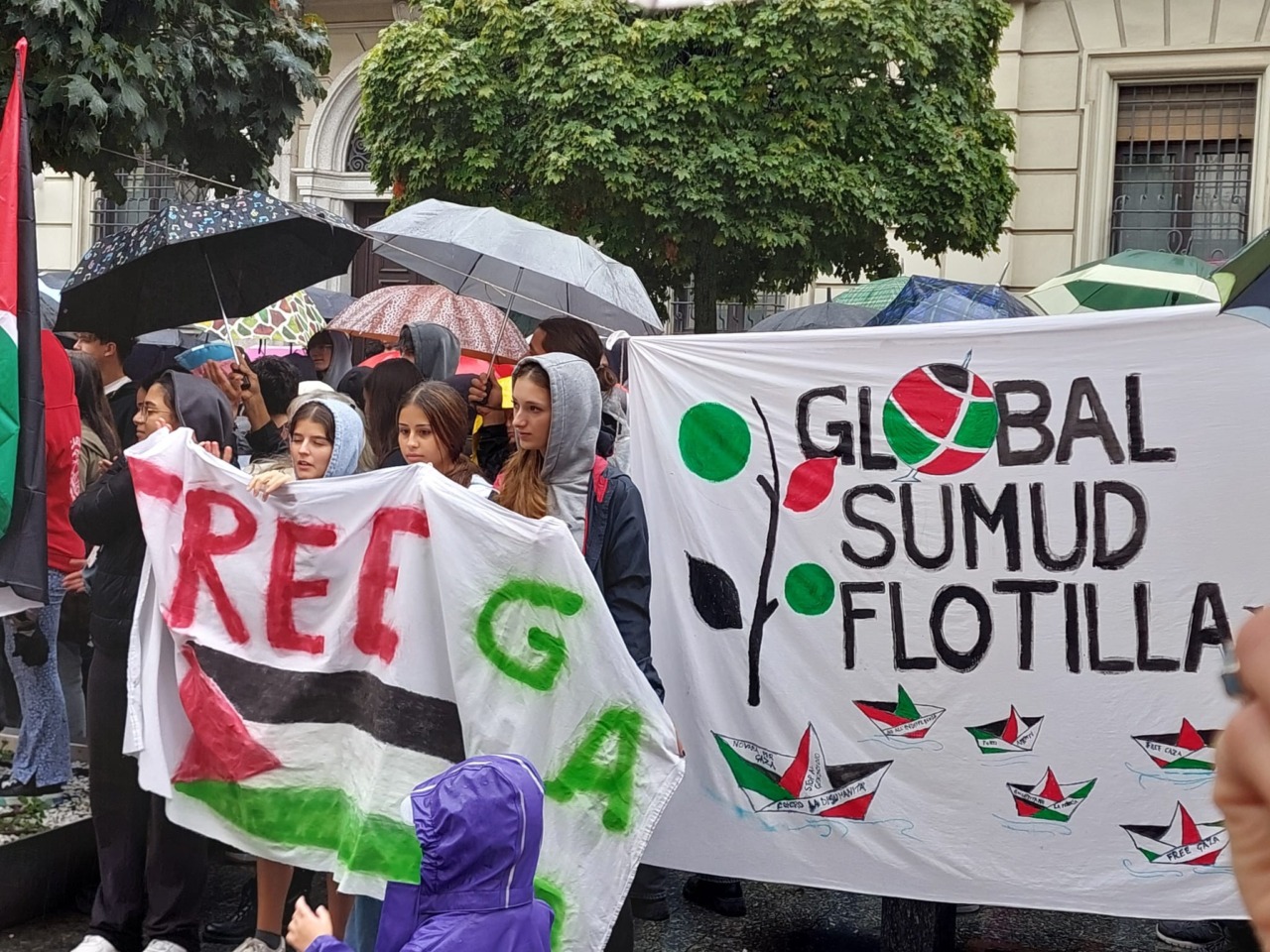 Anche Novara in piazza per Gaza: giovani e cittadini uniti nello sciopero generale