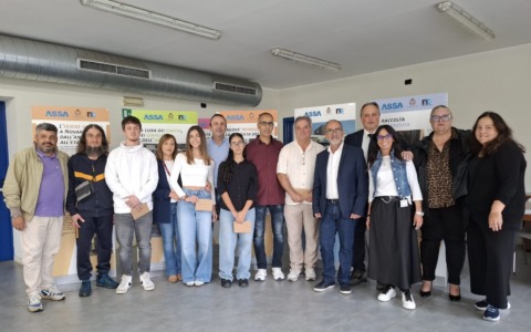 Assa premia i meriti scolastici dei figli dei dipendenti