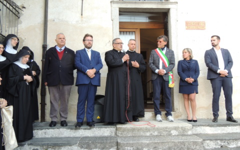 Orta San Giulio dedica una piazzetta alla Badessa Cànopi