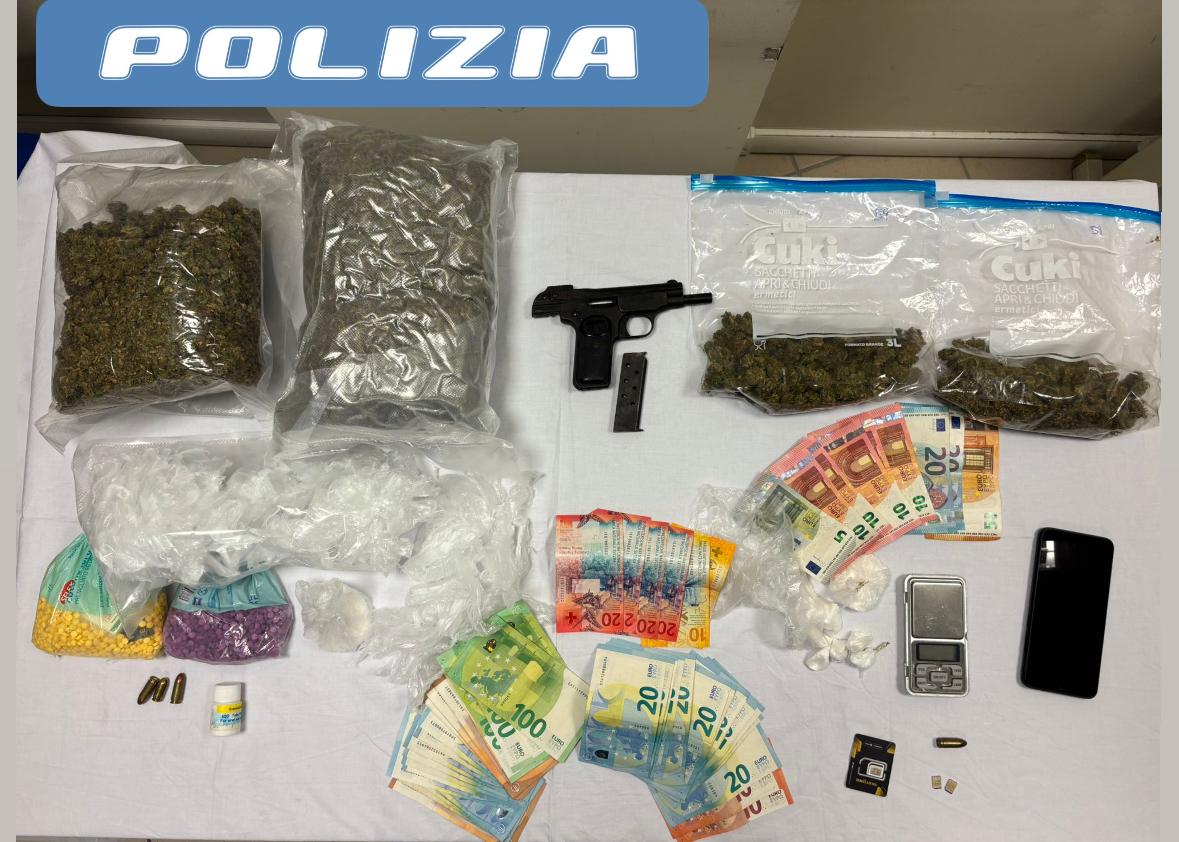 Detenevano armi e droga: arrestati tre ventenni domesi