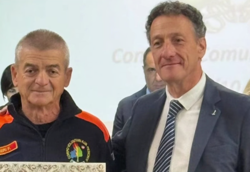 Encomio solenne per il volontario Aib Fausto Barberi: ha salvato un uomo dall’infarto