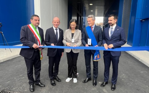 GlobalWafers inaugura FAB300: a Novara la più avanzata fabbrica europea di wafer in silicio
