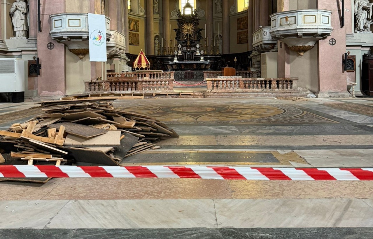 Novara, al via il restauro del mosaico del Cardinale Cacciapiatti in Basilica