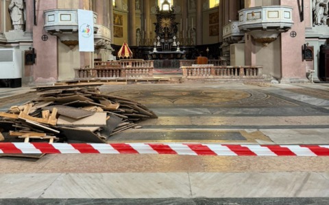 Novara, al via il restauro del mosaico del Cardinale Cacciapiatti in Basilica