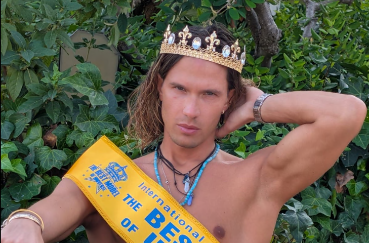 Il novarese Marco Sarra è il modello più bello dell’universo