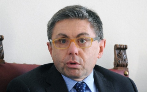 Novara piange l’avvocato Remigio Billy Belcredi