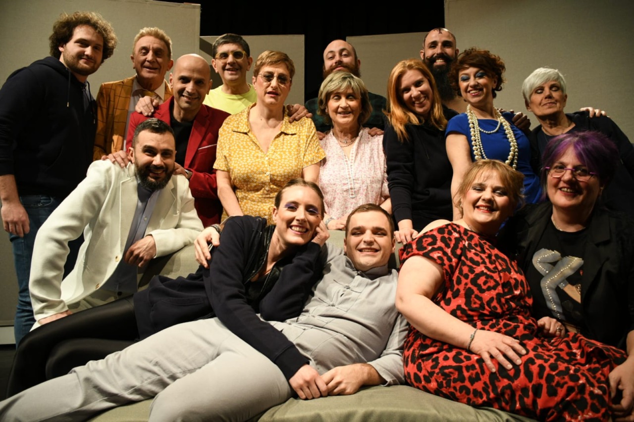 A Pernate si alza il sipario sulla nuova stagione con la compagnia “IdeeInScena”