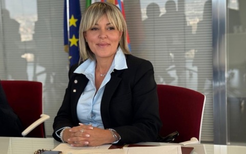 Violenza di genere: nuove risorse per potenziare i servizi a Novara