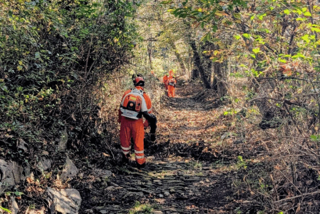 Pulizia straordinaria dei sentieri per Colazza e Tapigliano con l’Aib di Nebbiuno