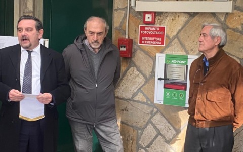 Un defibrillatore in memoria di Valter Mattiuz: “Una persona che ha dato tanto alla città”