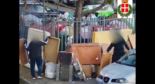 Novara, sorpresi a gettare rifiuti in strada: individuati e sanzionati dalla Polizia Locale
