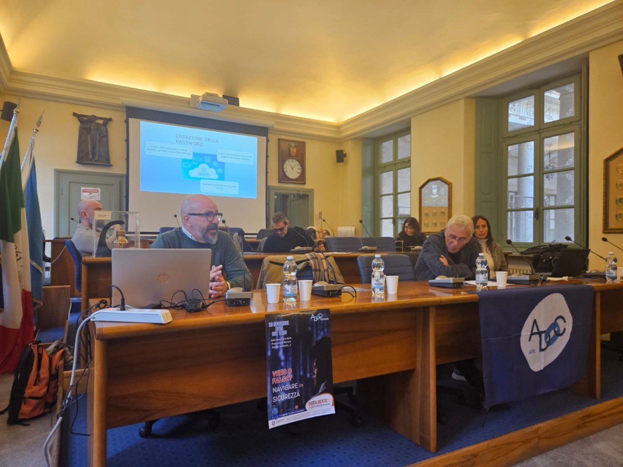 “Vero o Falso – Navigare in sicurezza”: giovani al centro del convegno di ADOC Piemonte