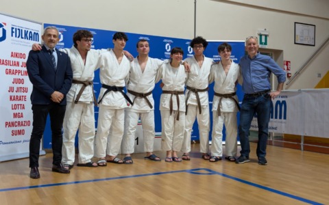 Centro Judo Novara celebra un weekend di traguardi e nuovi inizi