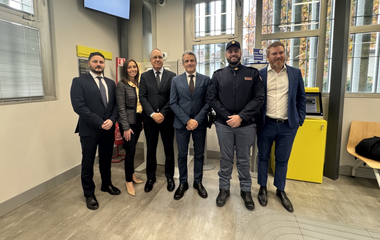 Poste Italiane: al via il servizio di rilascio e rinnovo passaporti nella provincia di Novara