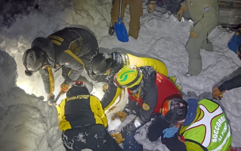 Soccorso Alpino rintraccia sciatore disperso ad Alagna: era in ipotermia, è stato portato a Torino in codice rosso