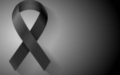 Per la morte del giovane Dario la città di Novara sospende le iniziative natalizie