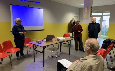 A Novara un corso sul ben-essere nella comunità ispirato all’approccio ecologico sociale ai problemi alcolcorrelati e complessi