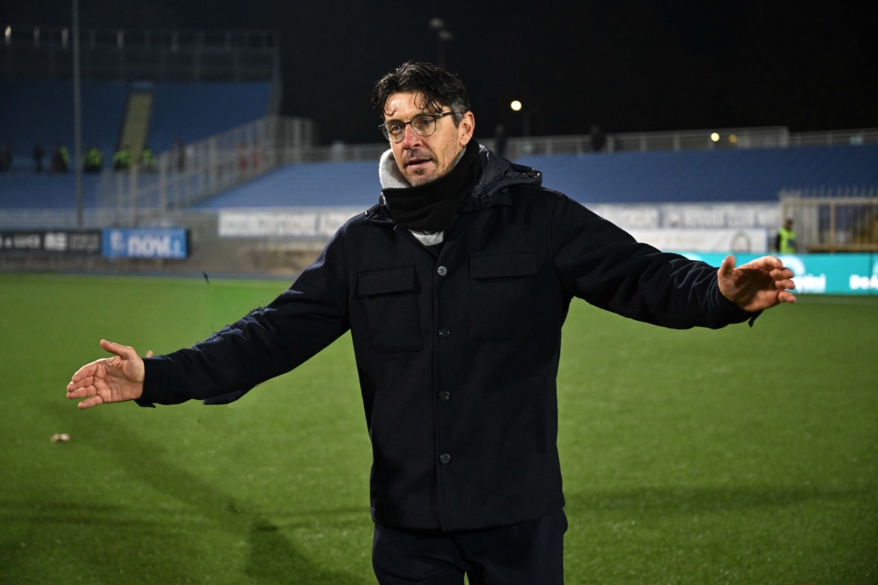 Terremoto al Novara Fc: esonerato l’allenatore Zanchetta