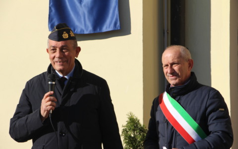 Intitolazione della piazza retrostante il municipio di Granozzo al pilota Salvatore ‘Rino’ Flotta