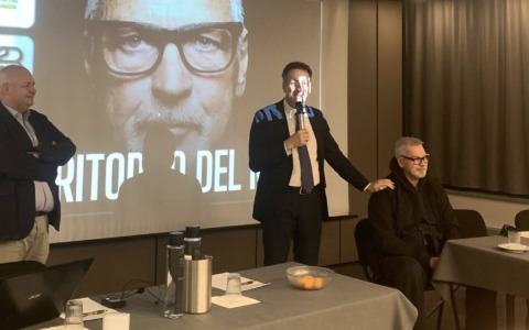 Stefano Tacconi ha presentato il suo libro ad Arona
