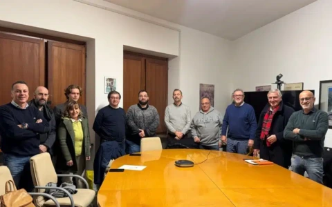 Sindaci compatti per far ripartire il treno Novara-Varallo