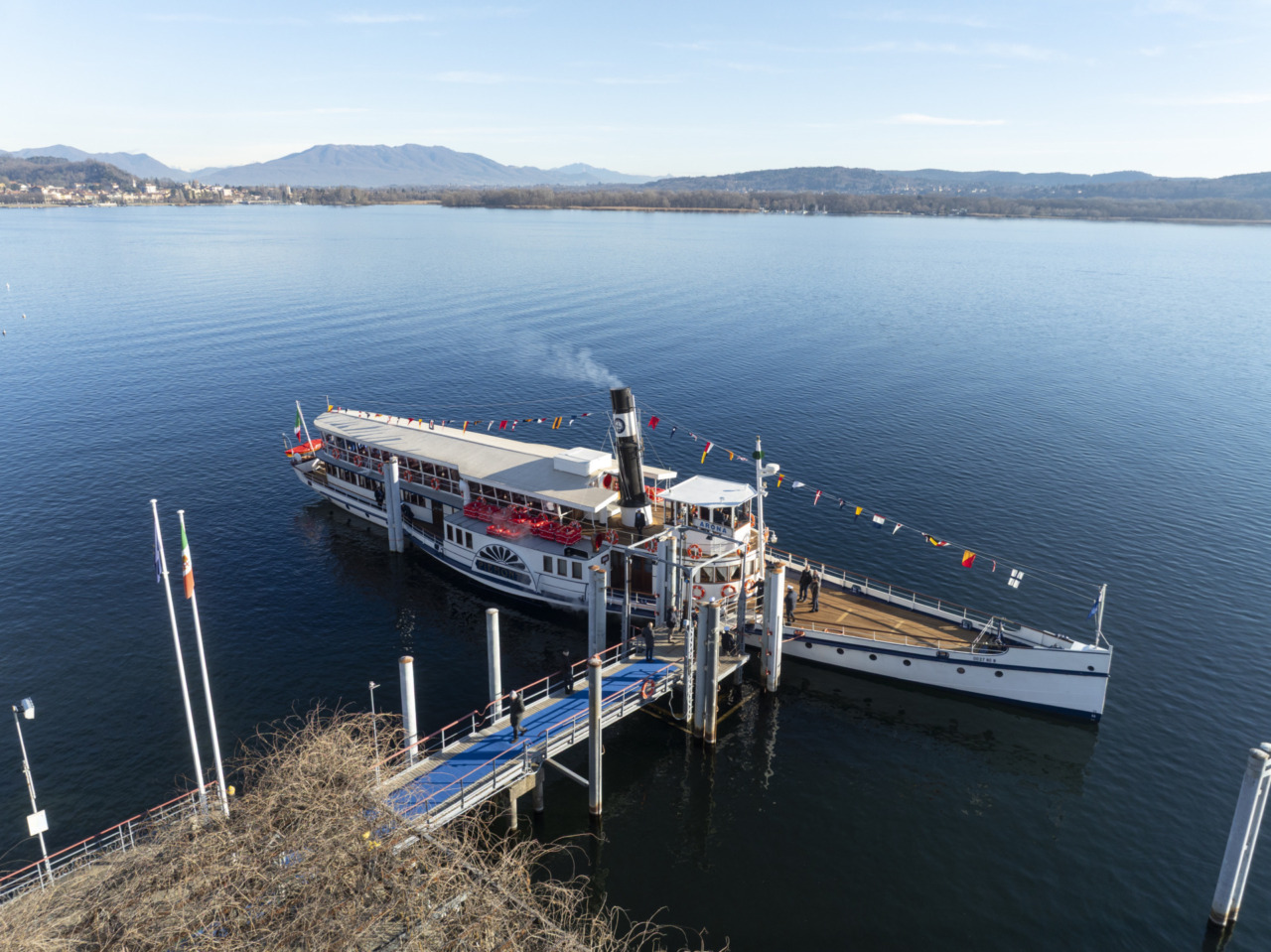 Il Piroscafo Piemonte tedoforo d’eccezione della 38^ tappa del viaggio della Fiamma Olimpica