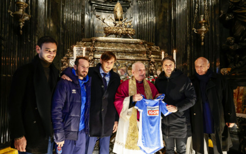 Il Novara Fc in visita allo Scurolo di San Gaudenzio