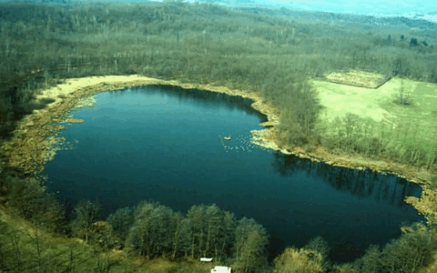 I Comuni uniti per vietare il pattinaggio sulla superficie del Lagone