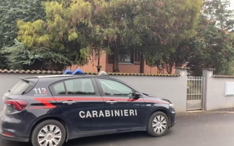 Cameri, omicidio-suicidio dei coniugi Brignone: oggi l’autopsia e la comunità sotto shock