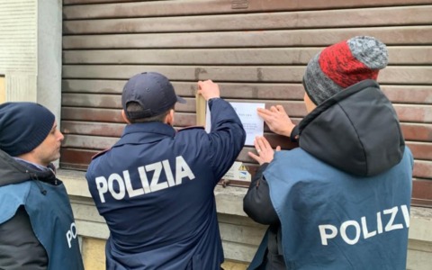 Liti e minacce: chiuso per 10 giorni un bar in zona stazione