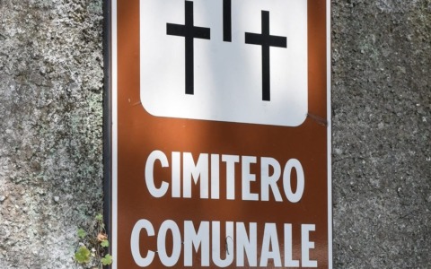 Revisione delle distanze cimiteriali: i cambiamenti a Lesa