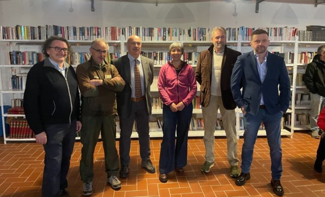 Conferenza sul lupo a Boca: grande successo di partecipazione