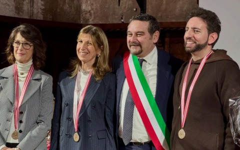 Consegnato il Sigillum Communitatis ai Novaresi dell’Anno 2025