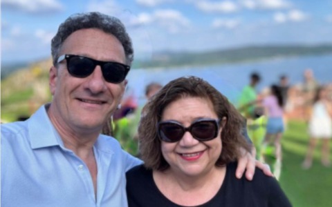 Arona saluta Rita Cavallaro