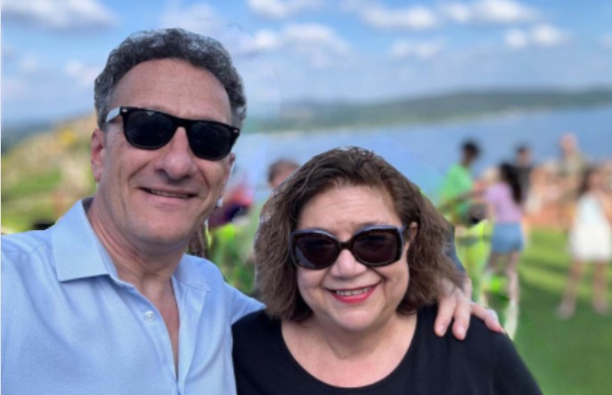 Arona saluta Rita Cavallaro