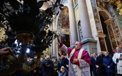 San Gaudenzio: dalla tradizionale Cerimonia del Fiore all’impegno per un mondo più giusto e riconciliato