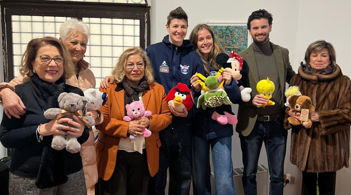 Igor Volley, consegnati i peluche raccolti con la Teddy bear toss