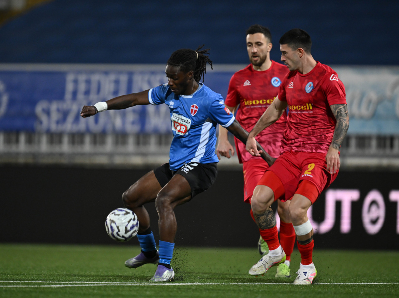 Per un buon (e ingenuo) Novara Fc solo un punto contro l’AlbinoLeffe