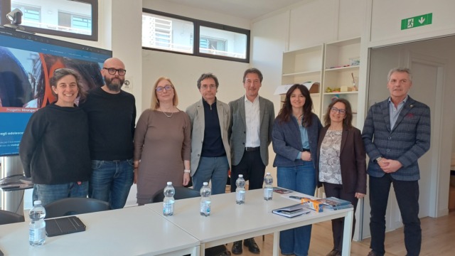 Un progetto dedicato agli adolescenti: presentato a Borgomanero Stranger Teens