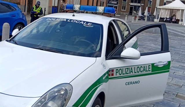 Cerano, la Polizia locale identifica due persone per borseggi e furti