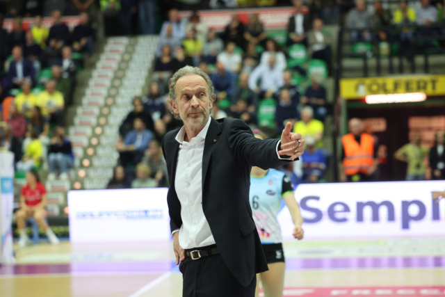 La Igor Volley Novara divorzia da Lorenzo Bernardi