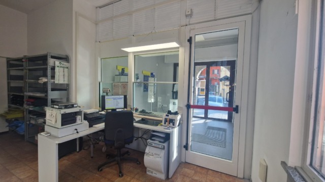 Bolzano Novarese, riapre l’ufficio postale rinnovato secondo il modello Polis