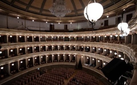 Dietro il sipario del Teatro Coccia: una visita esclusiva con la delegazione Fai di Novara