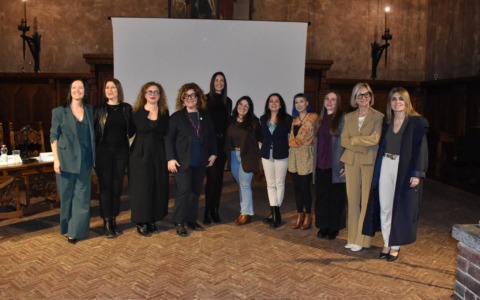 Narcisismo e relazioni tossiche, Sala dell’Arengo gremita per l’incontro