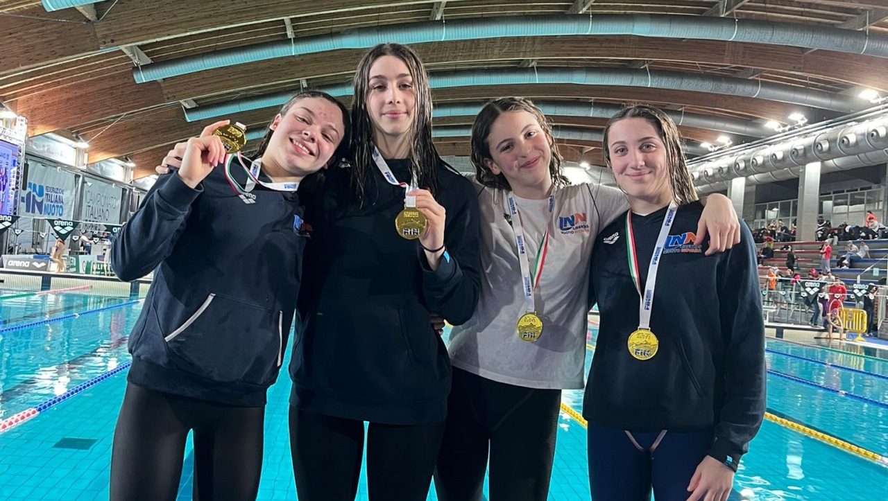 Emma Crepaldi con 3 ori e 3 argenti trascina la Libertas nuoto Novara ai Criteria nazionali giovanili di Riccione